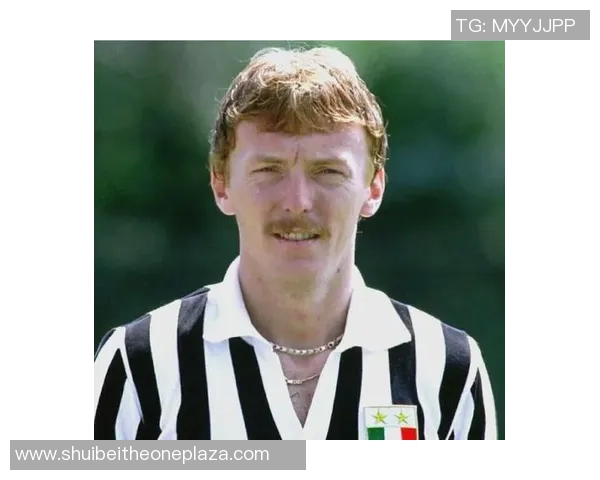 英国足球百大传奇球星排名及其辉煌生涯回顾