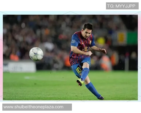 《专访足球球星背后的故事 女主持人带你走进运动员真实生活》