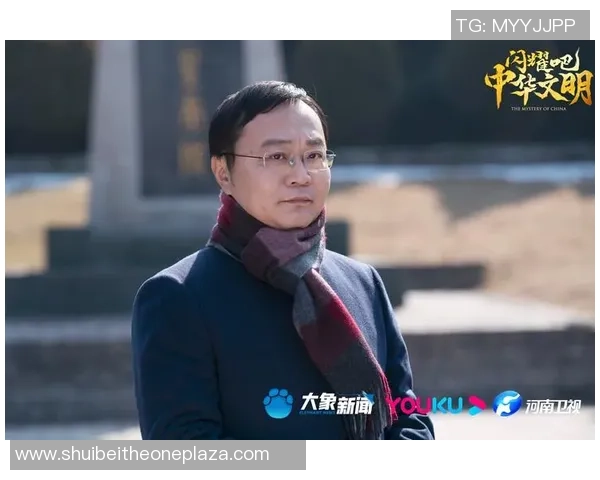 五星闪耀的足球明星背后故事：从草根到顶峰的传奇之路